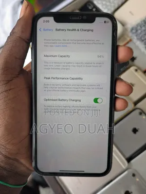 Apple iPhone 11 64 GB Black