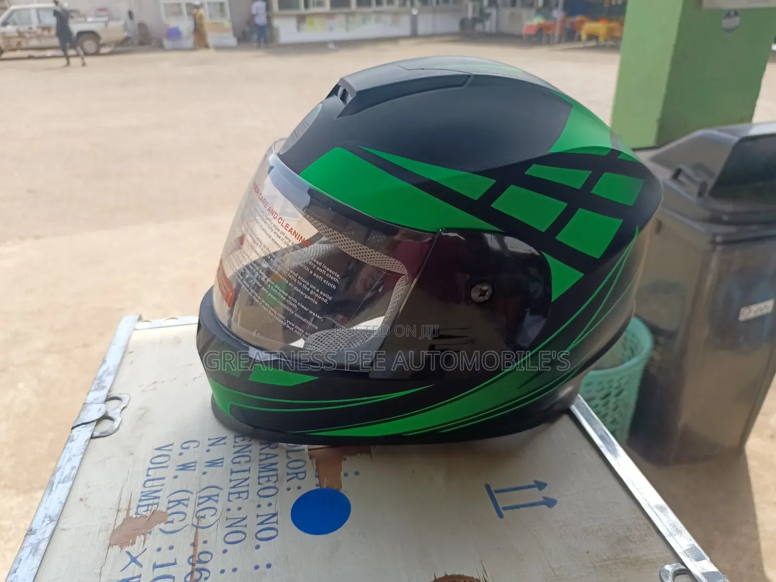 Quality Motorbike Helmet