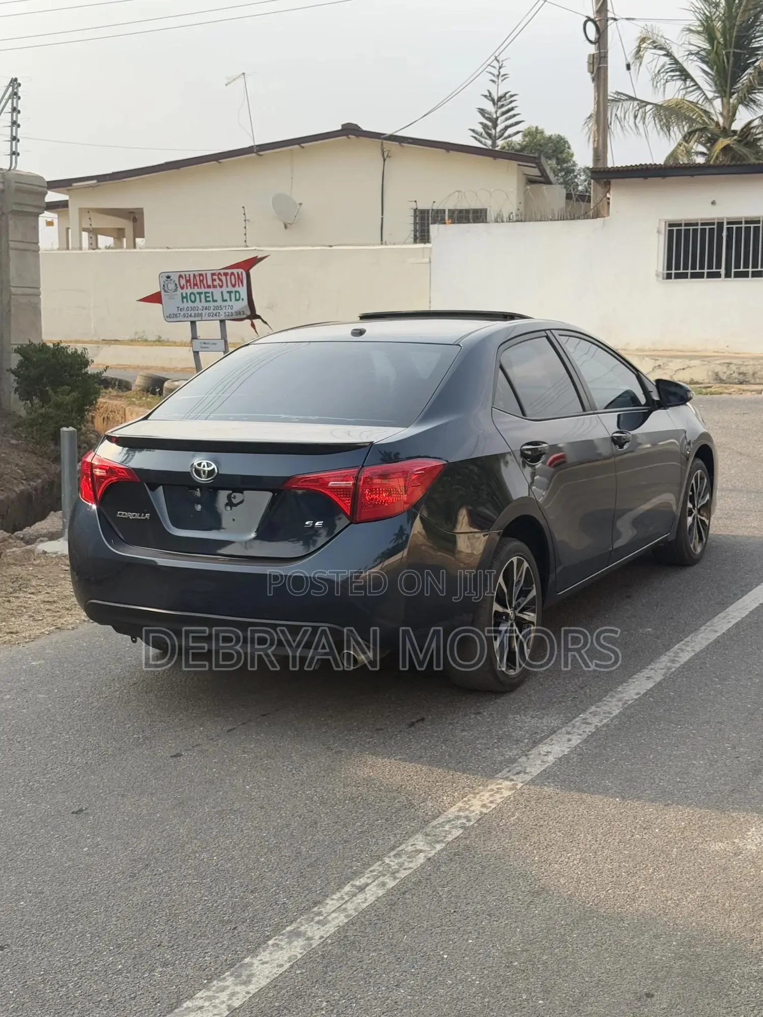 Toyota Corolla SE 4dr Sedan (1.8L 4cyl CVT) 2017 Blue