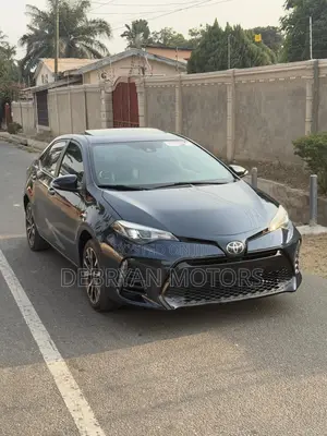 Toyota Corolla SE 4dr Sedan (1.8L 4cyl CVT) 2017 Blue