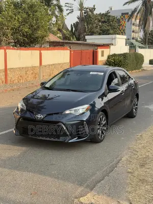 Toyota Corolla SE 4dr Sedan (1.8L 4cyl CVT) 2017 Blue