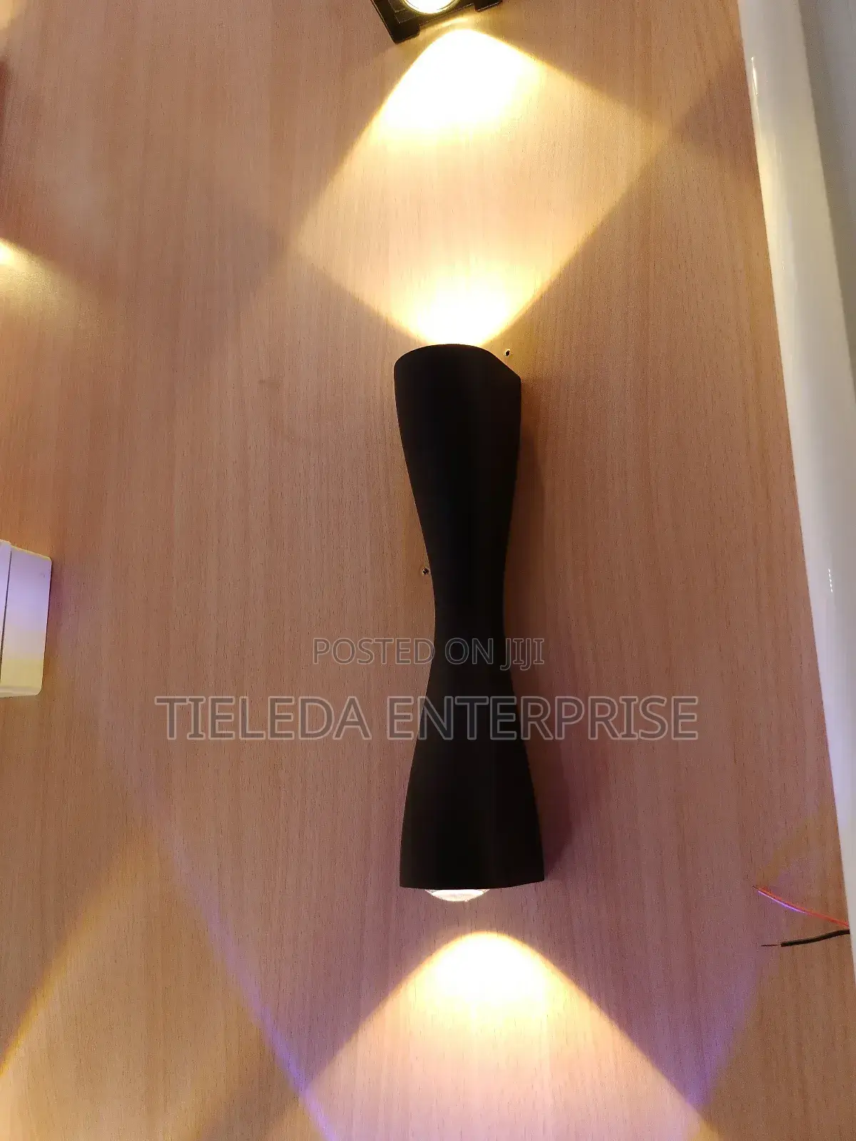 Double Touch Wall Light Warm Ip65