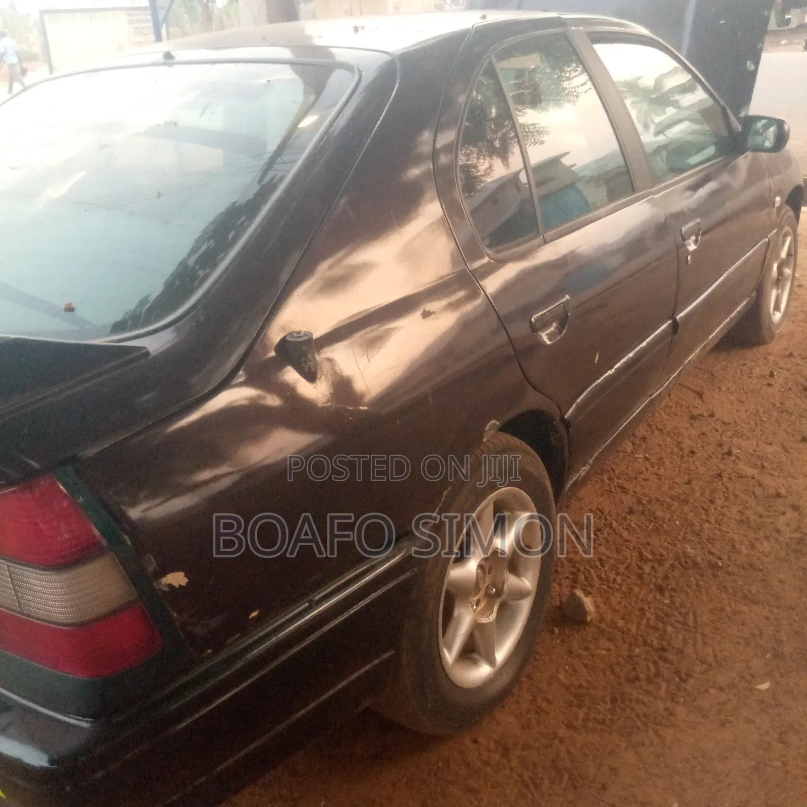 Nissan Primera 1999 Brown