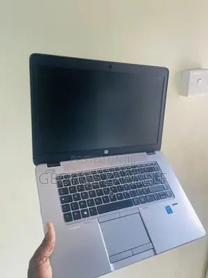 Laptop HP Pro X2 612 G2 8GB Intel Core I5 HDD 500GB