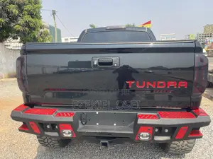 Toyota Tundra 2017 Black
