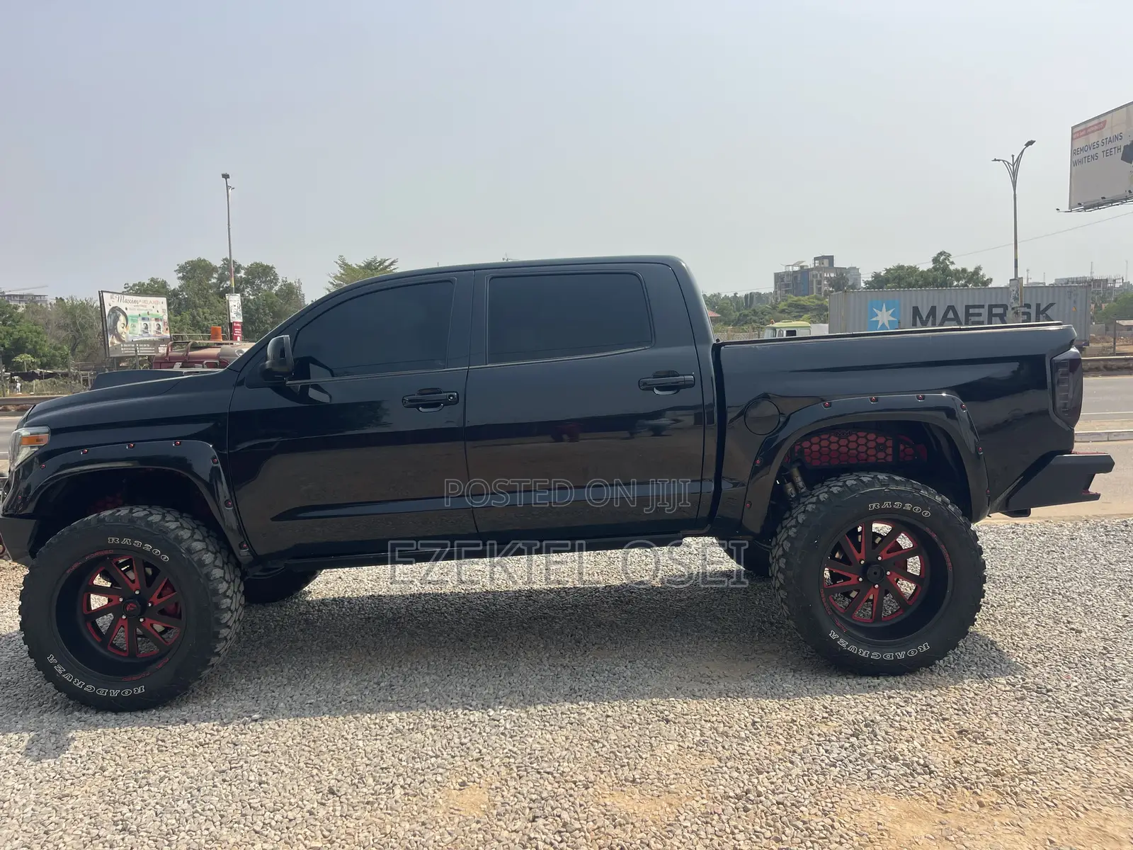 Toyota Tundra 2017 Black