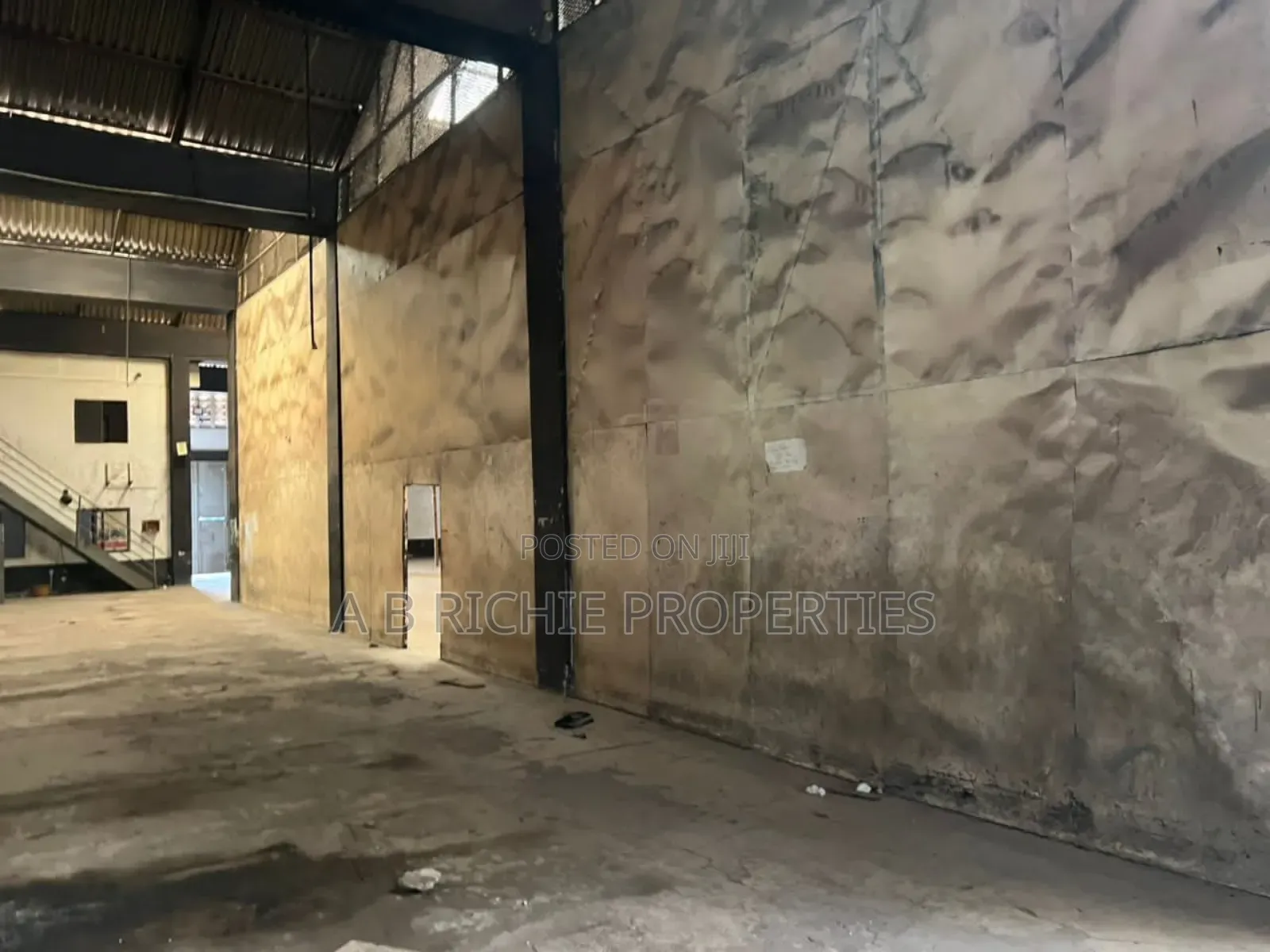 750sqm Warehouse for Rent at Achimota