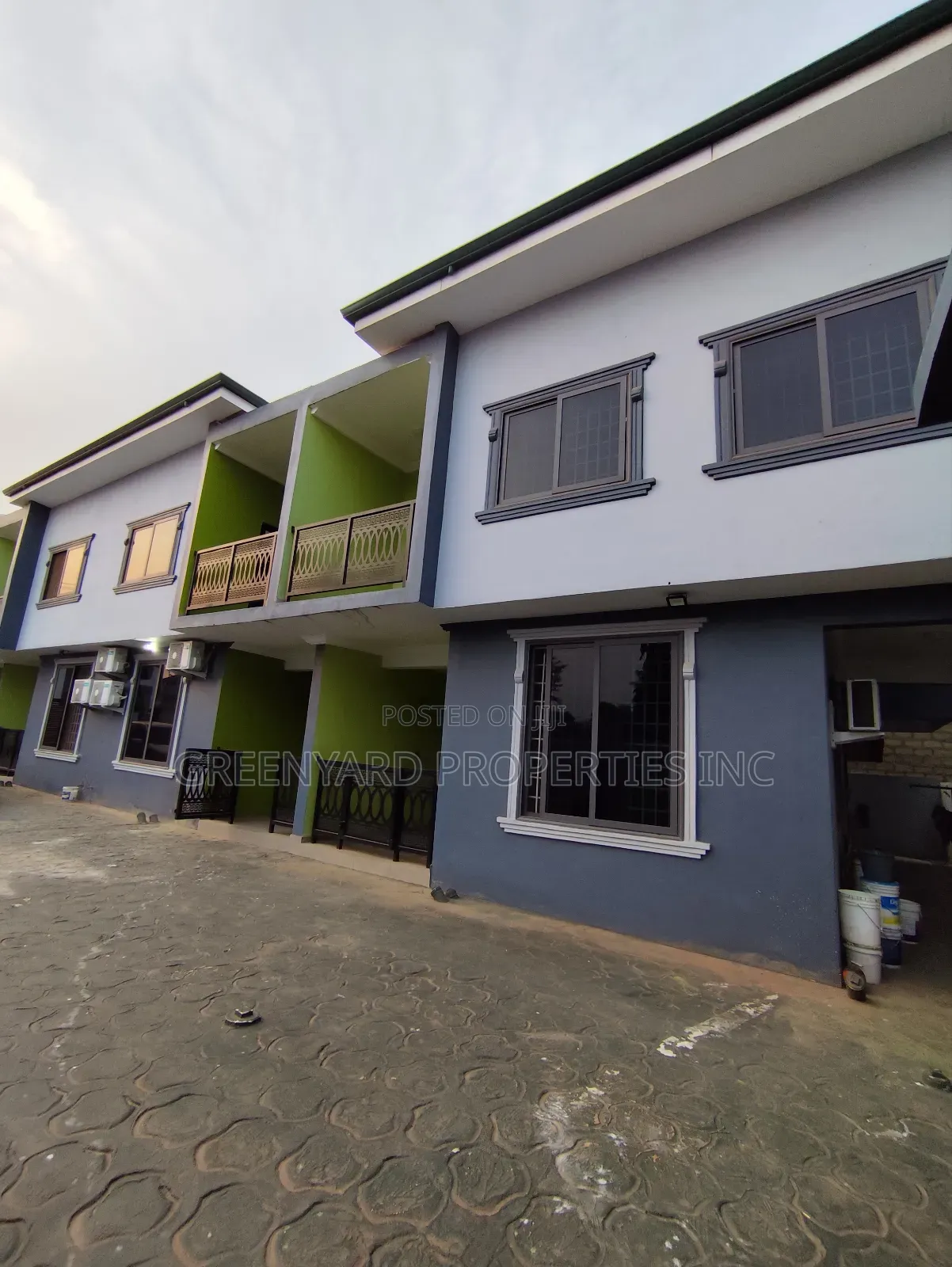 3bdrm Apartment in Madina Estate for rent
