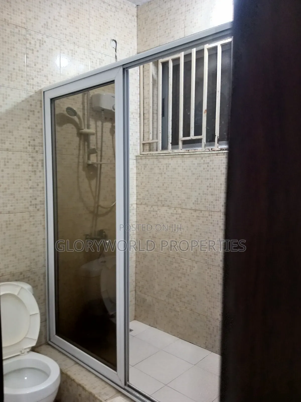 Furnished Room at Spintex (18)