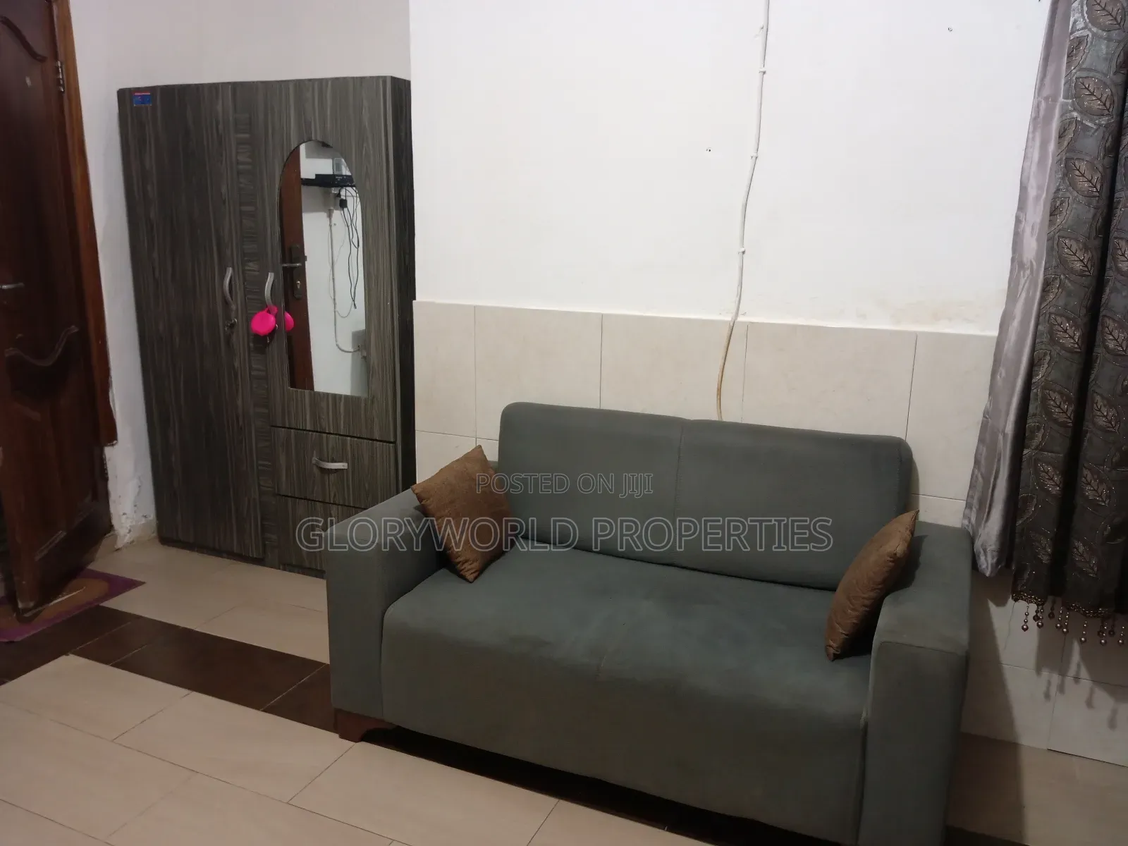 Furnished Room at Spintex (18)