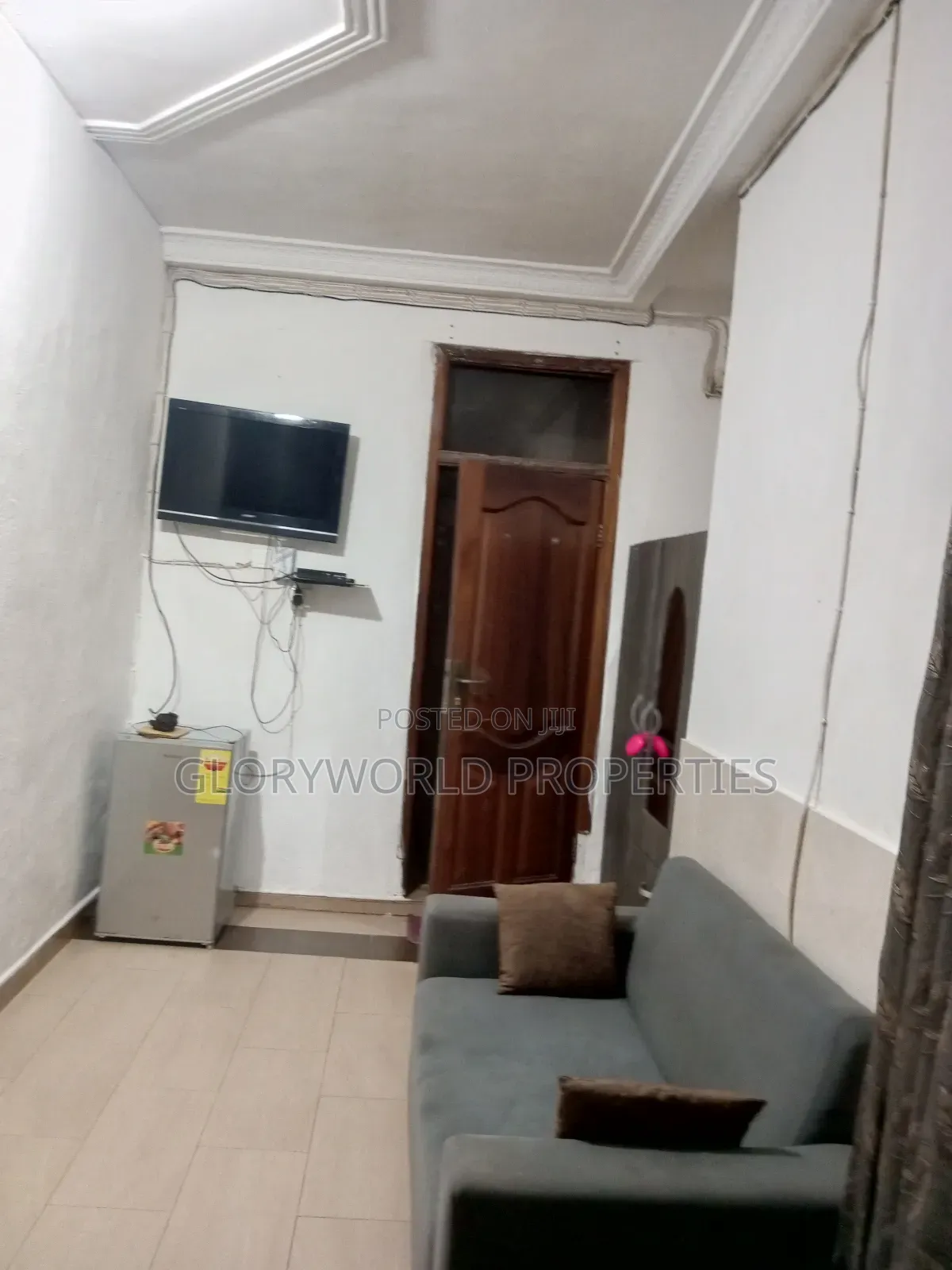 Furnished Room at Spintex (18)