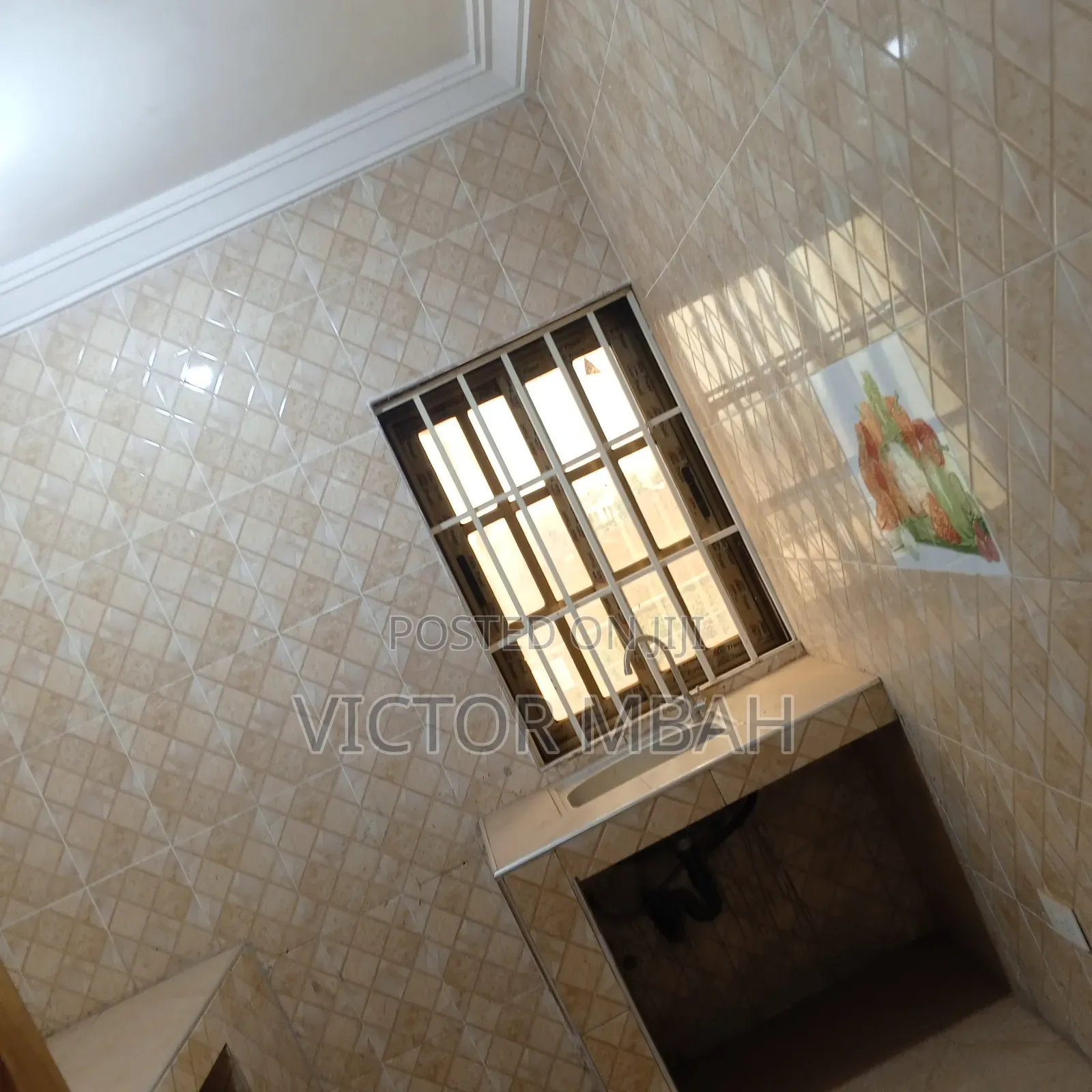 2bdrm Apartment in Community 25 Tema for rent