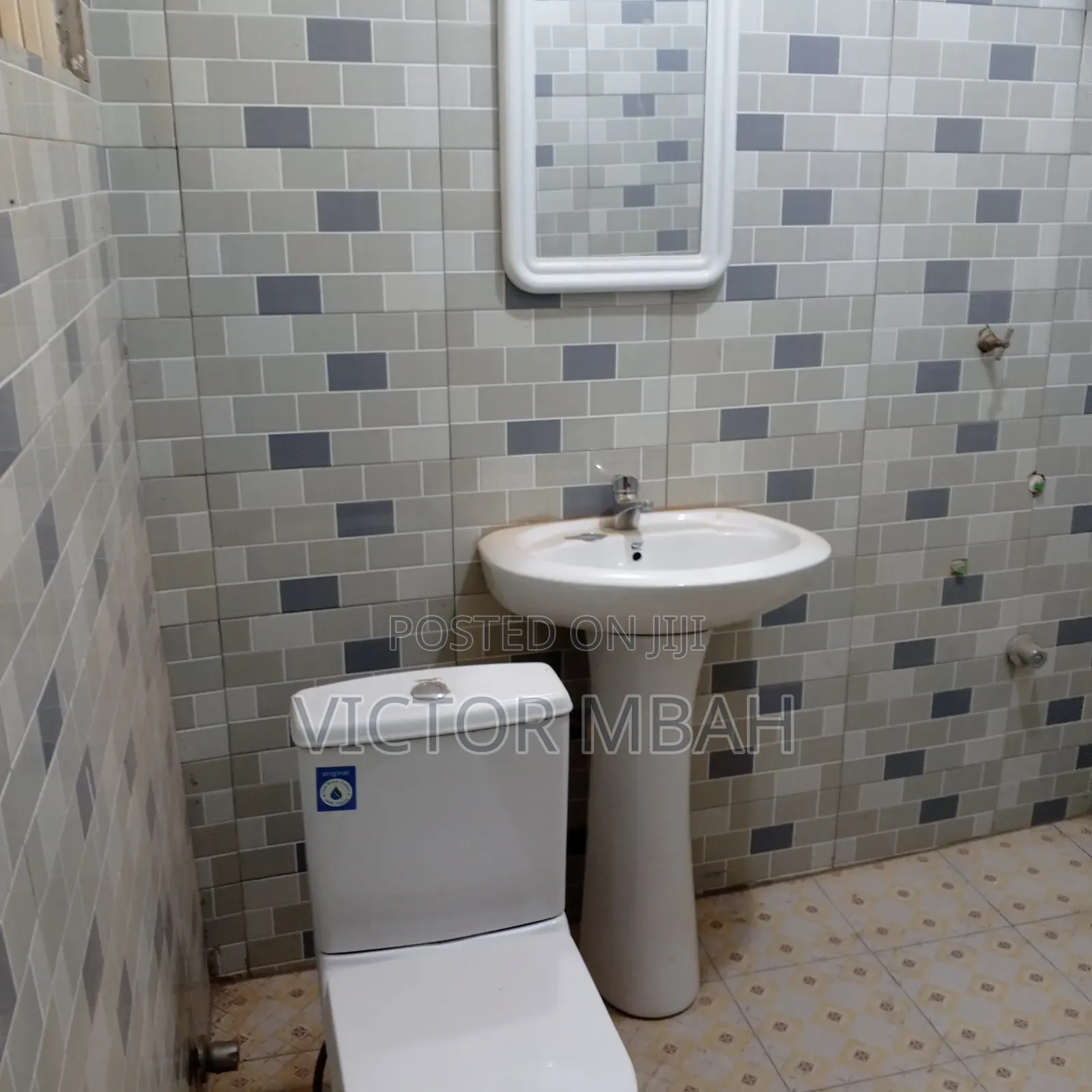 2bdrm Apartment in Community 25 Tema for rent