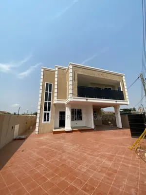 4bdrm Townhouse/Terrace in Achimota Ofankor, Accra Metropolitan