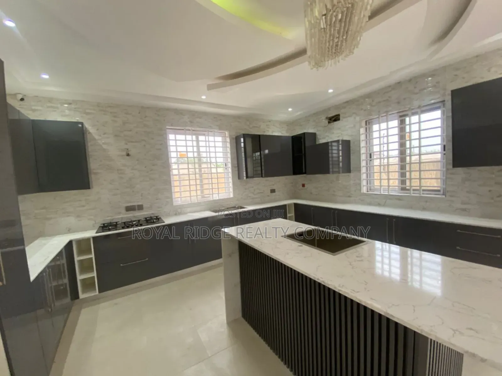4bdrm Townhouse/Terrace in Achimota Ofankor, Accra Metropolitan