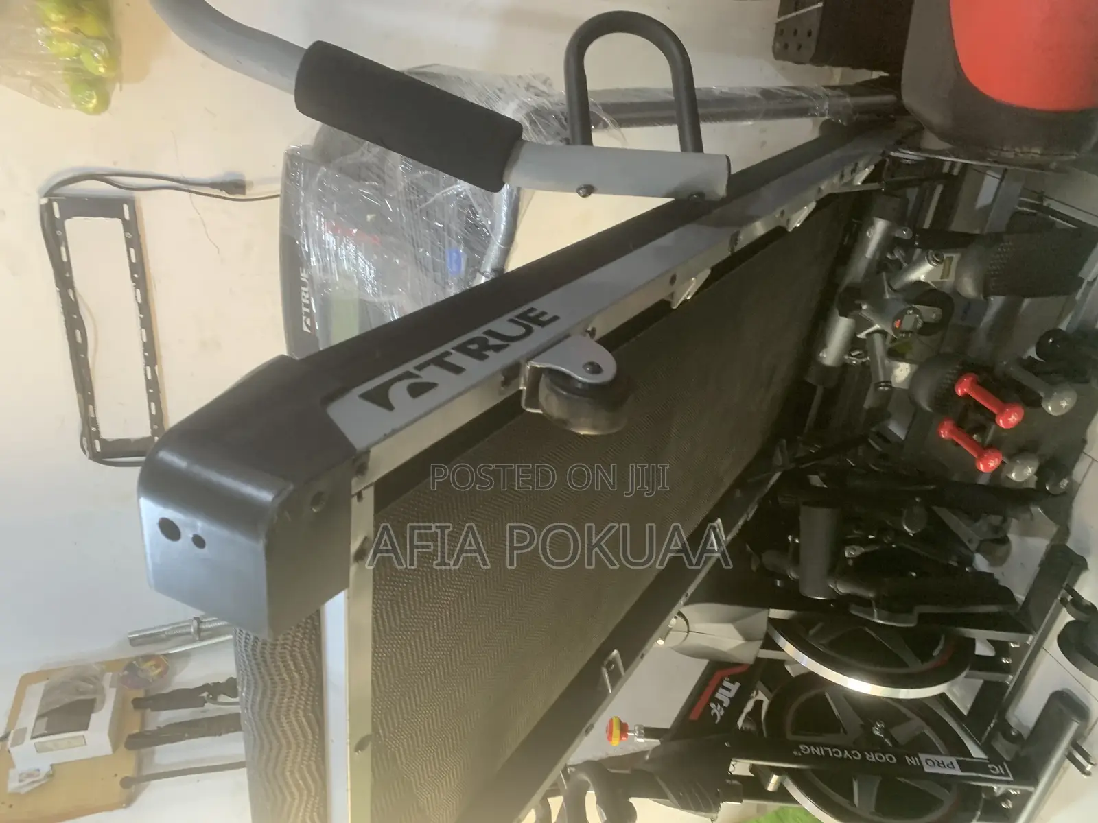 Commercial Treadmill 160