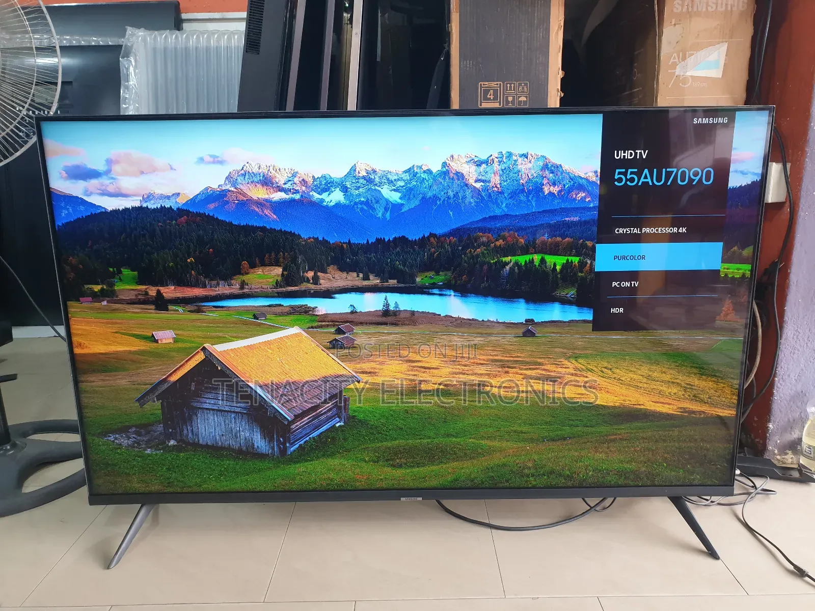 55"Crystal Uhd Samsung HDR Smart Satellite TV