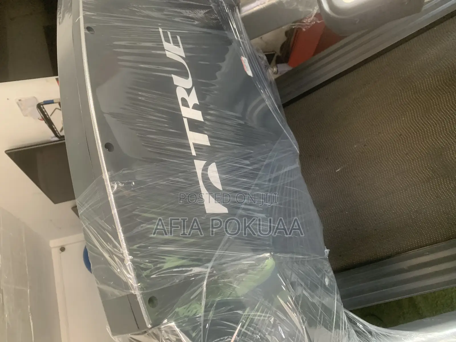Commercial Treadmill 160