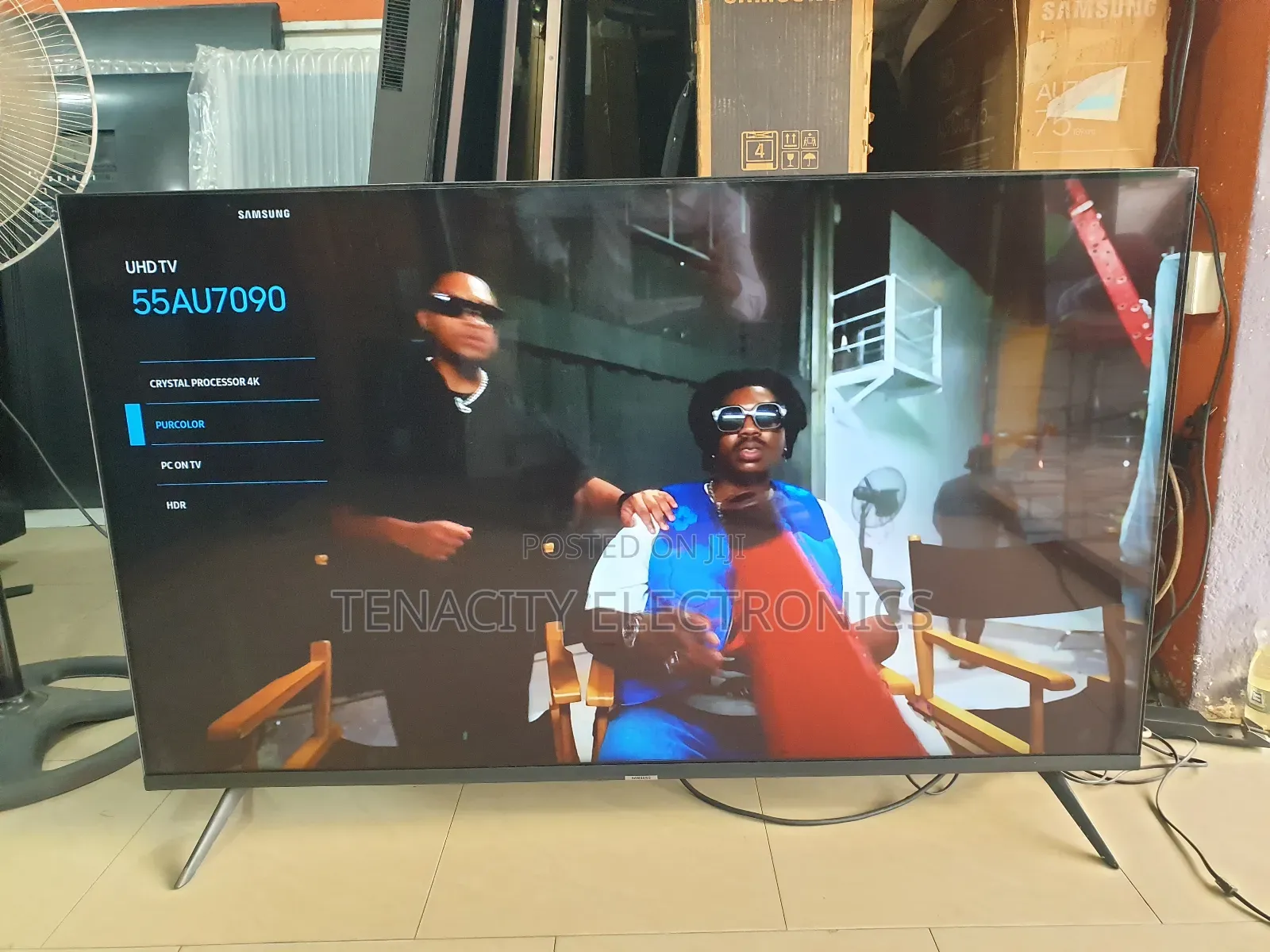 55"Crystal Uhd Samsung HDR Smart Satellite TV