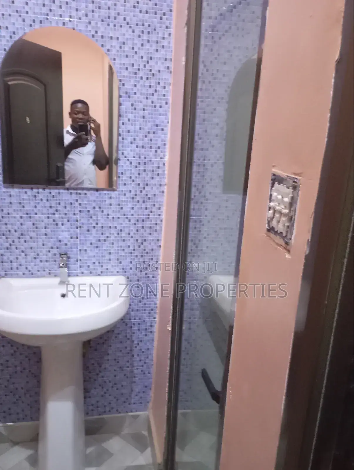 2bdrm Apartment in Rent Zone Properties, Amasaman for rent