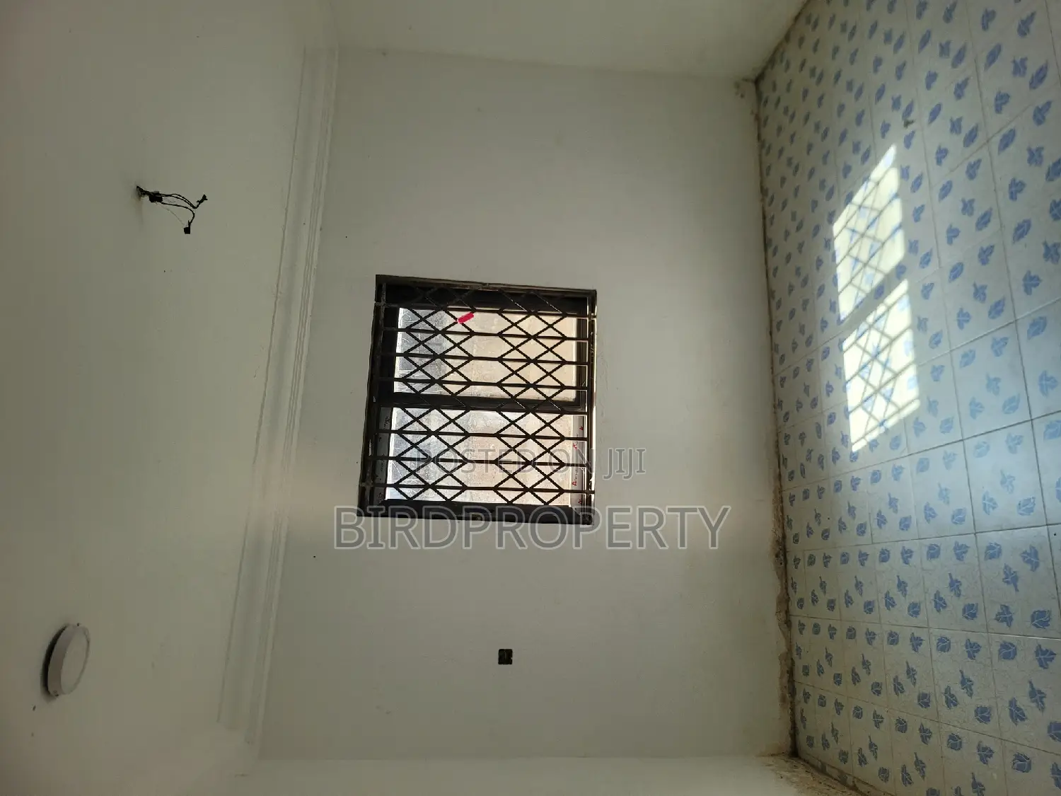 2bdrm Apartment in Birdgroup, East Legon for rent