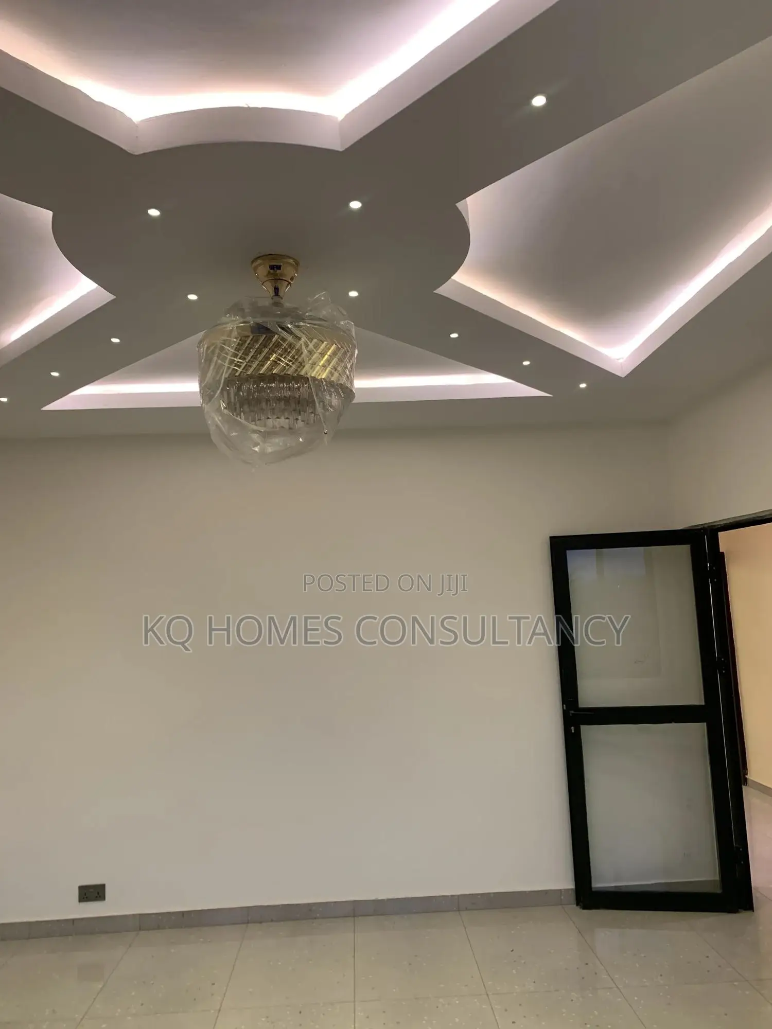 5bdrm House in East Legon for sale