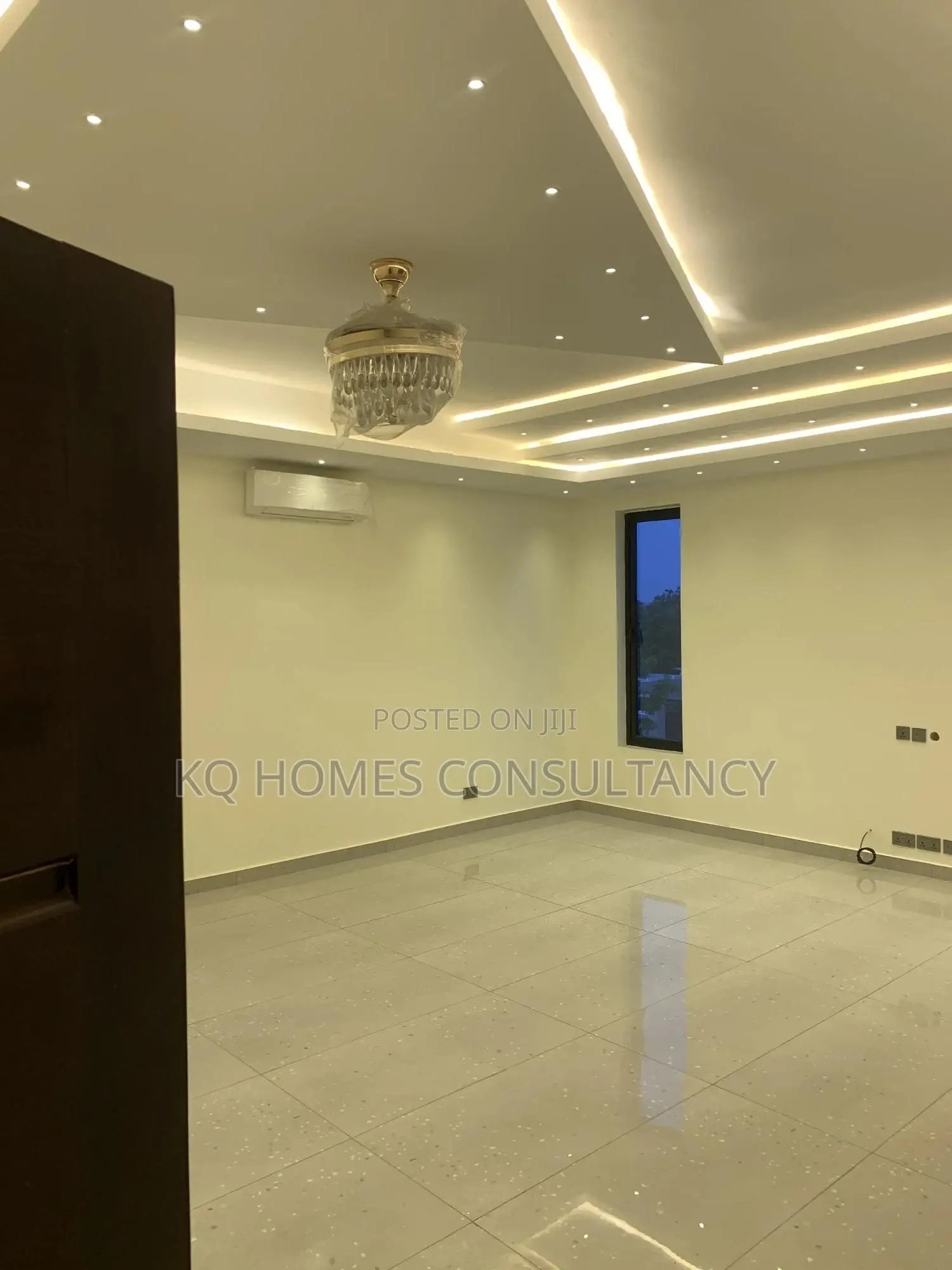 5bdrm House in East Legon for sale