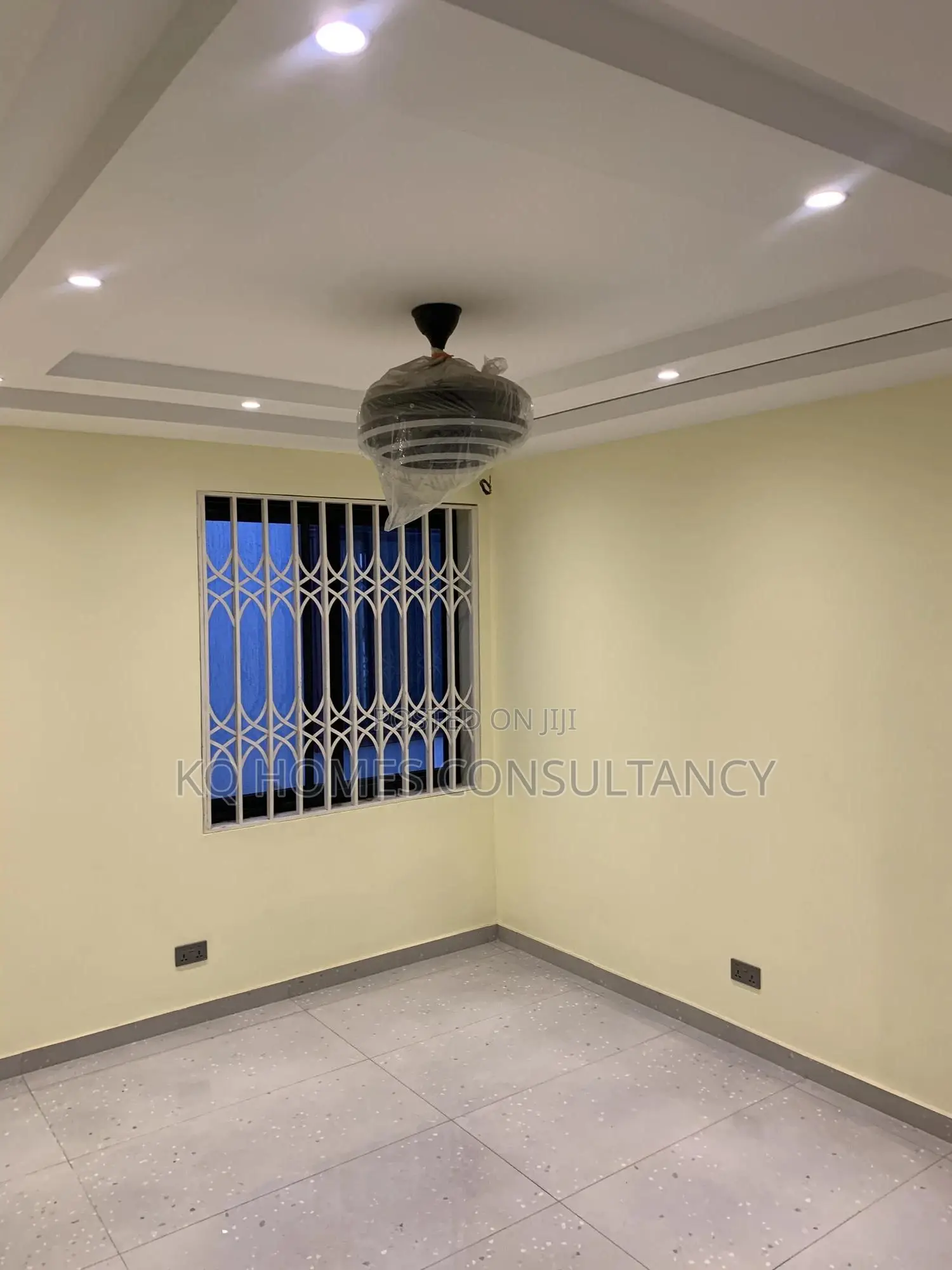 5bdrm House in East Legon for sale