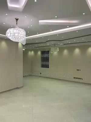 5bdrm House in East Legon for sale
