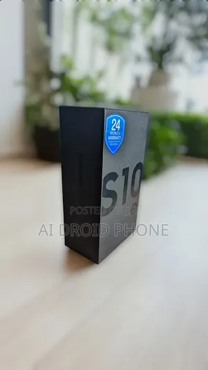 New Samsung Galaxy S10e 128 GB Gold