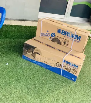 Grab 2.5 Horsepower Split R410 Gas White Bruhm Inverter