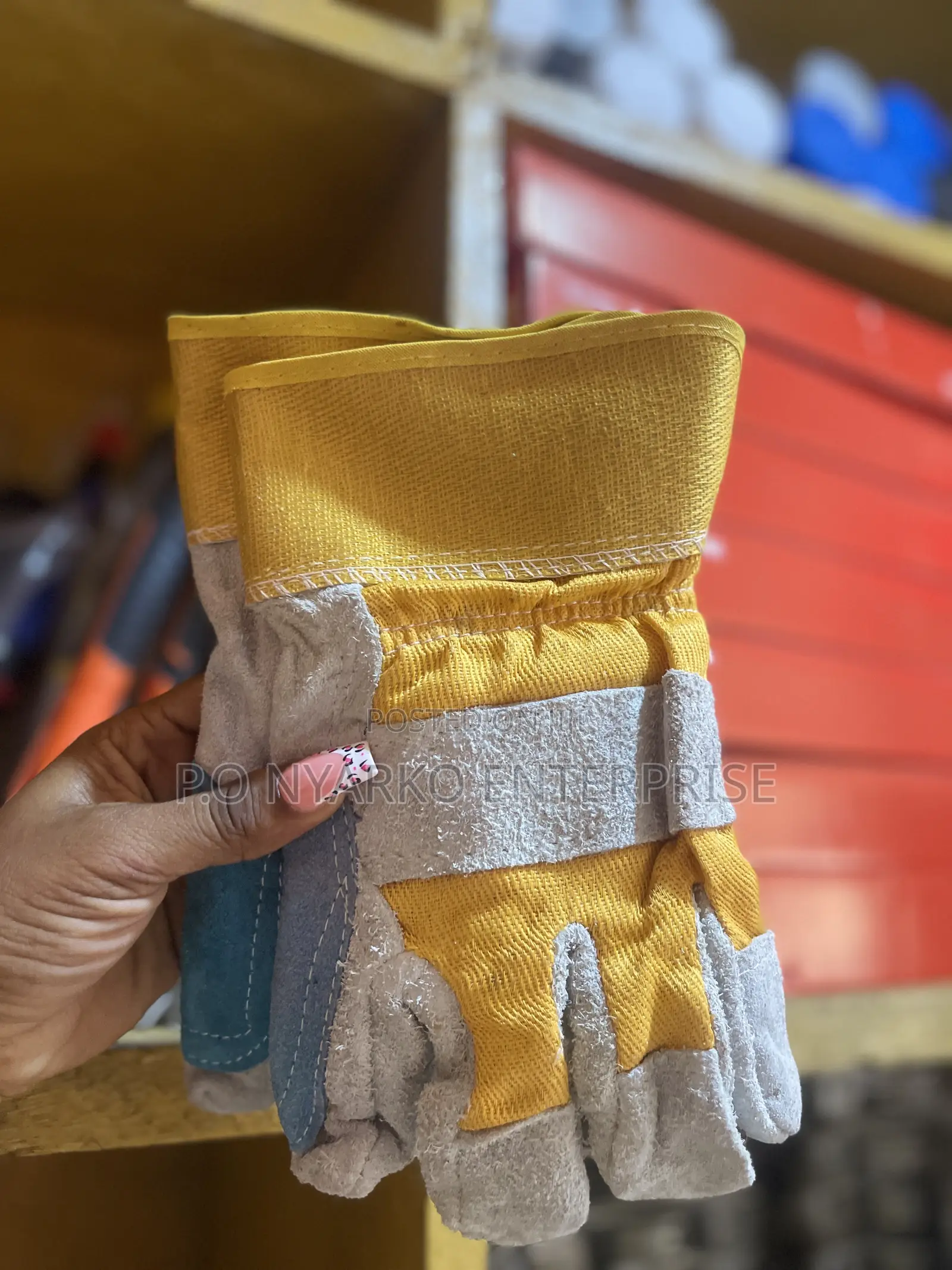 Short Length Hand Gloves