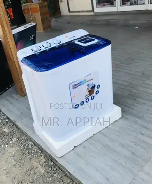 Wash and Spin Galaxy 7kg Top Load Washing Machine.