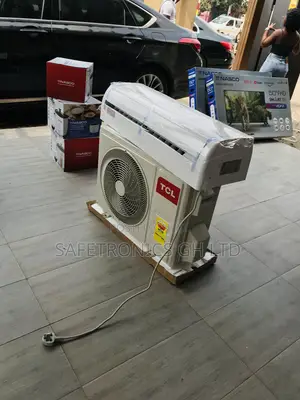 Grab Quality White 1.5 Horsepower Split R410 Gas