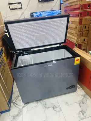 The Freshness Hub Chest Freezer 200l Pearl