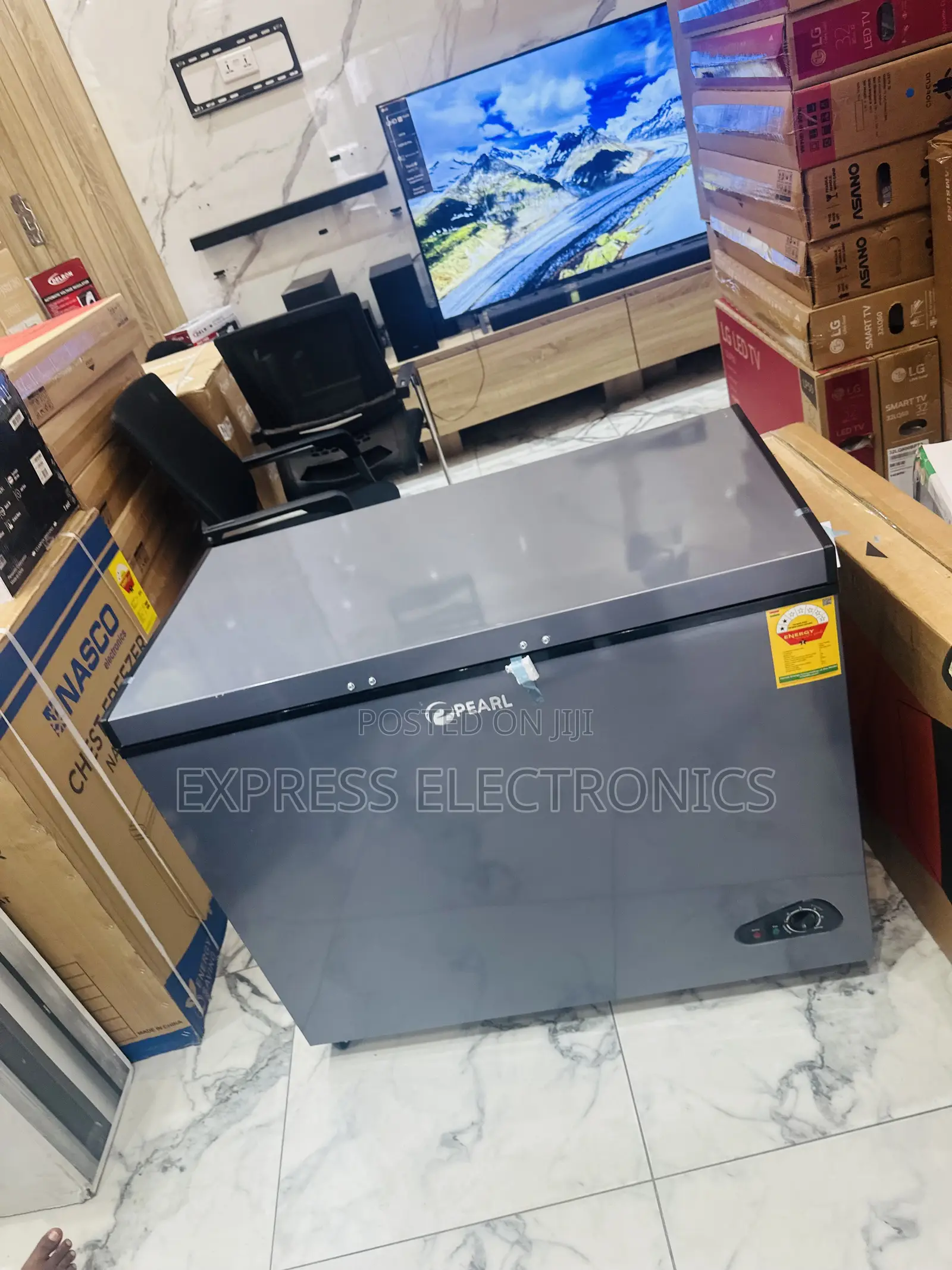 The Arctic Pantry Chest Freezer Single Door 25 Pearl