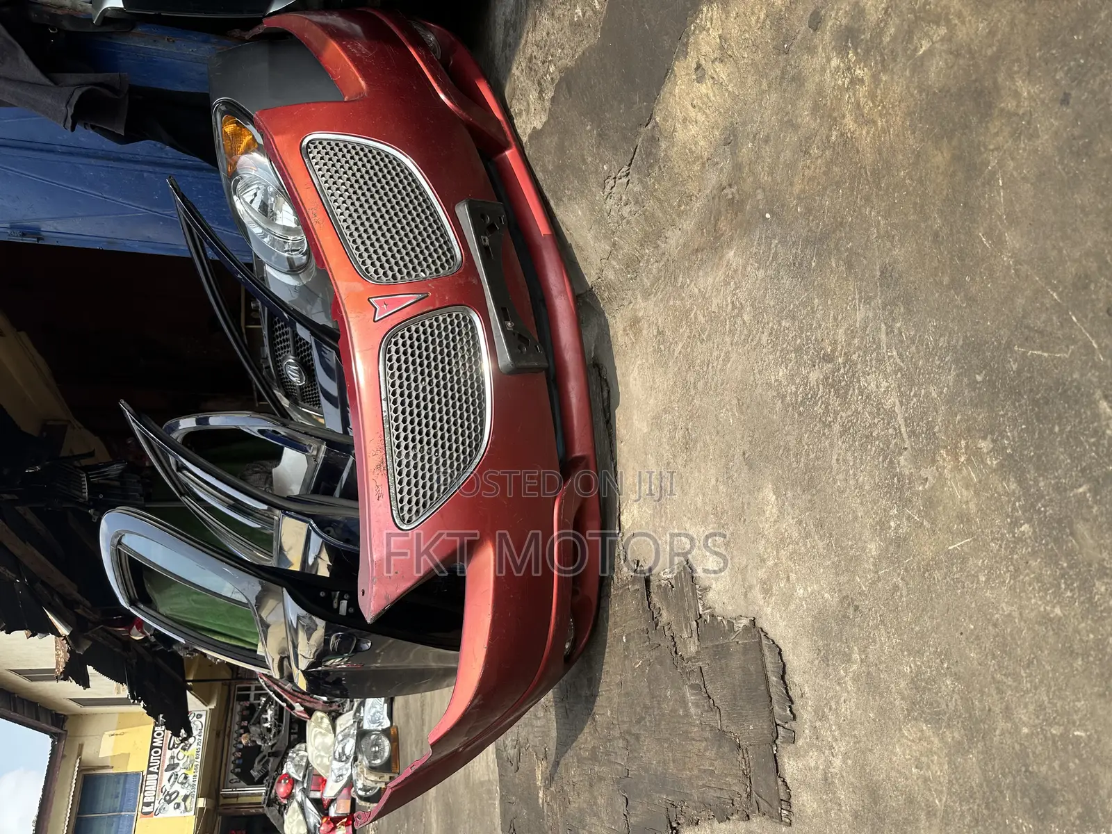 Pontiac Vibe 2002/03/04/05/06 Front Bumpers,Lights,Doors ETC