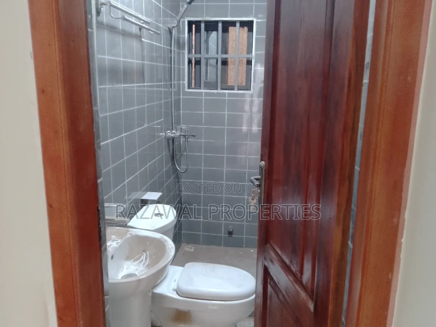 1bdrm Apartment in Broadcasting, Weija for rent