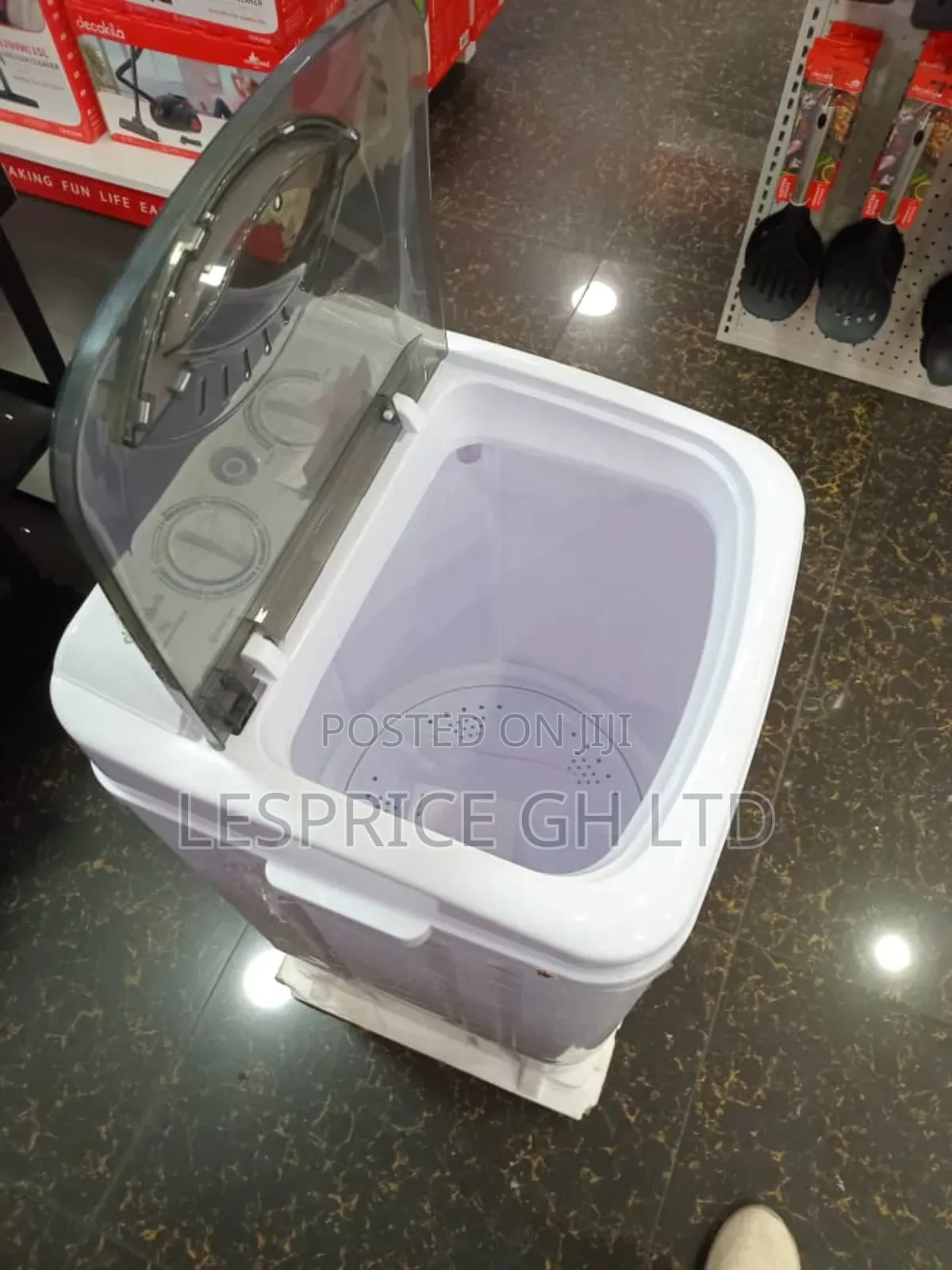 Decakila 7kg Washer ~ Saves Space!