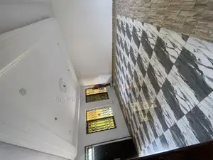 3bdrm Apartment in Lashibi, Spintex for rent