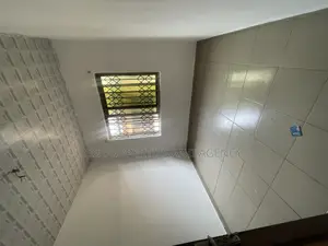 3bdrm Apartment in Lashibi, Spintex for rent