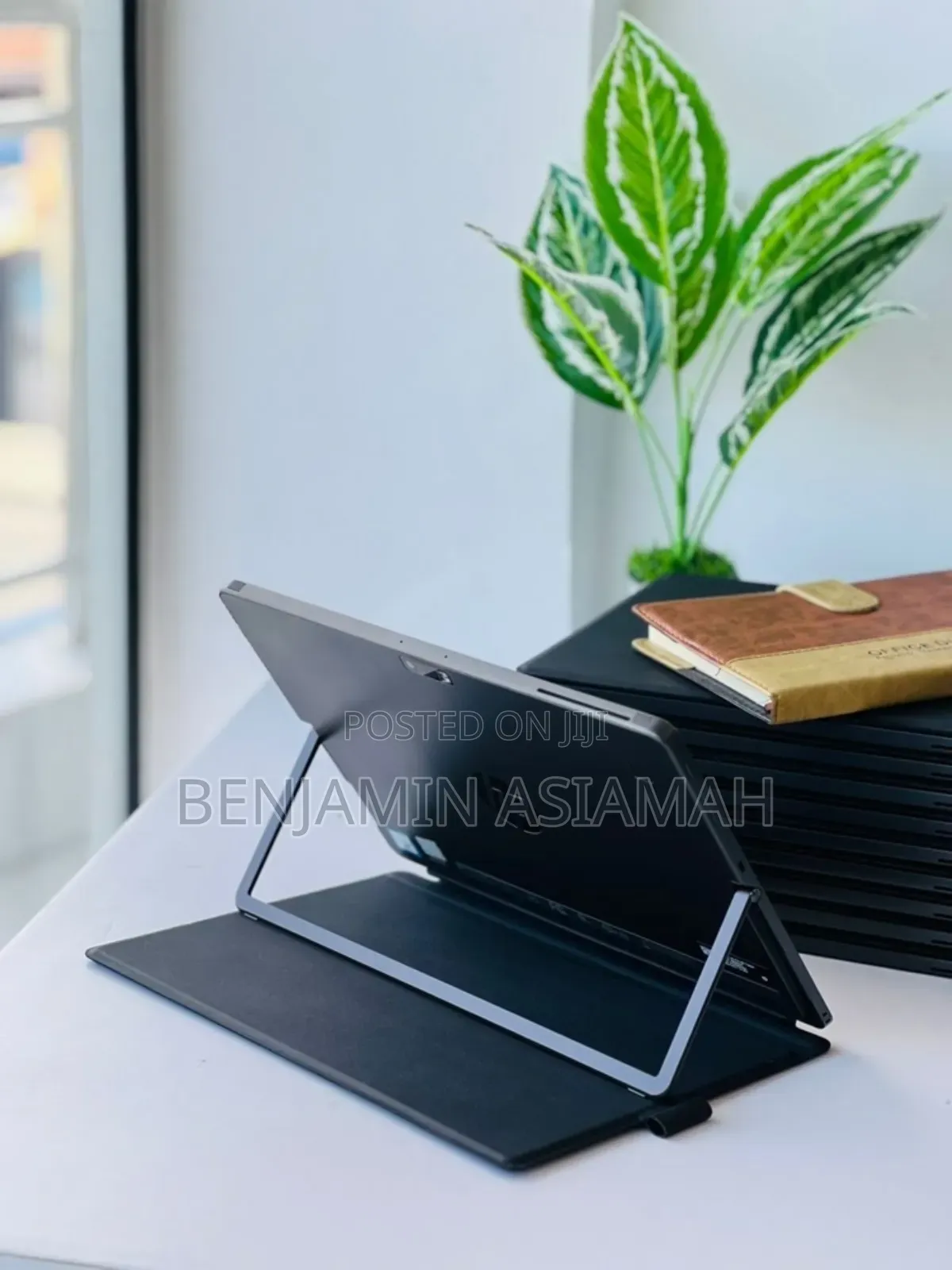Laptop HP Pro X2 612 8GB Intel SSD 256GB