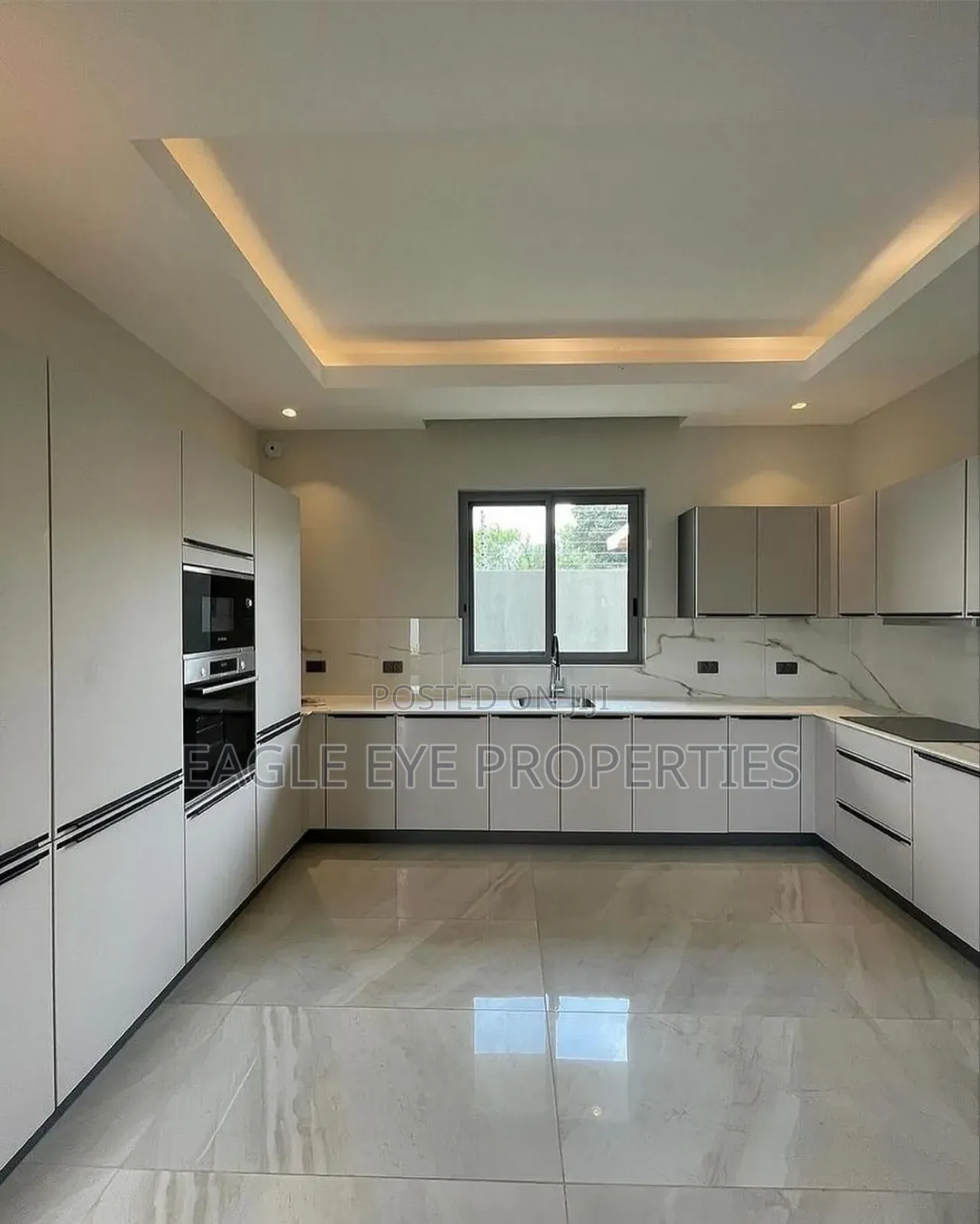 4bdrm House in East Legon for sale