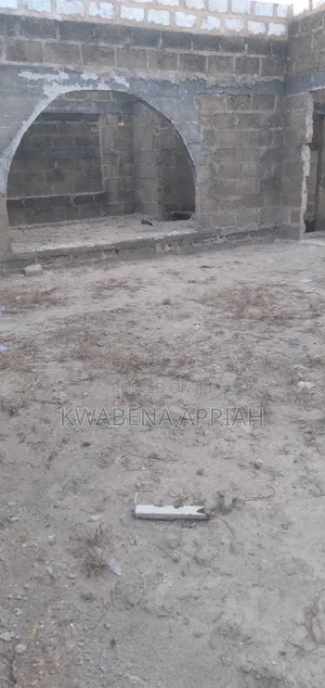 5bdrm House in Mark Estate At, Kumasi Metropolitan for sale