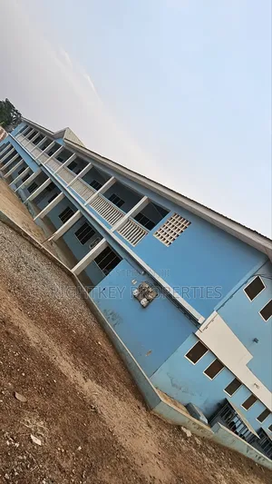 20bdrm House in Rightkey, Mampong Municipal for sale