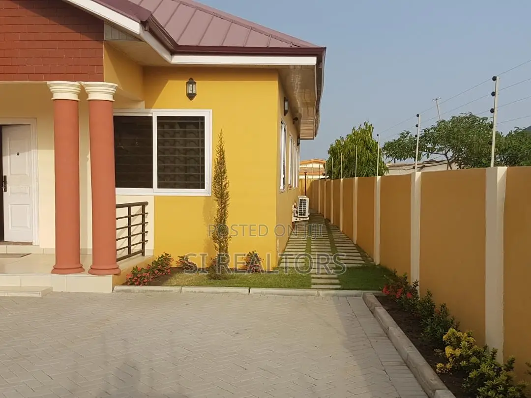 Furnished 3bdrm Bungalow in Spintex for sale