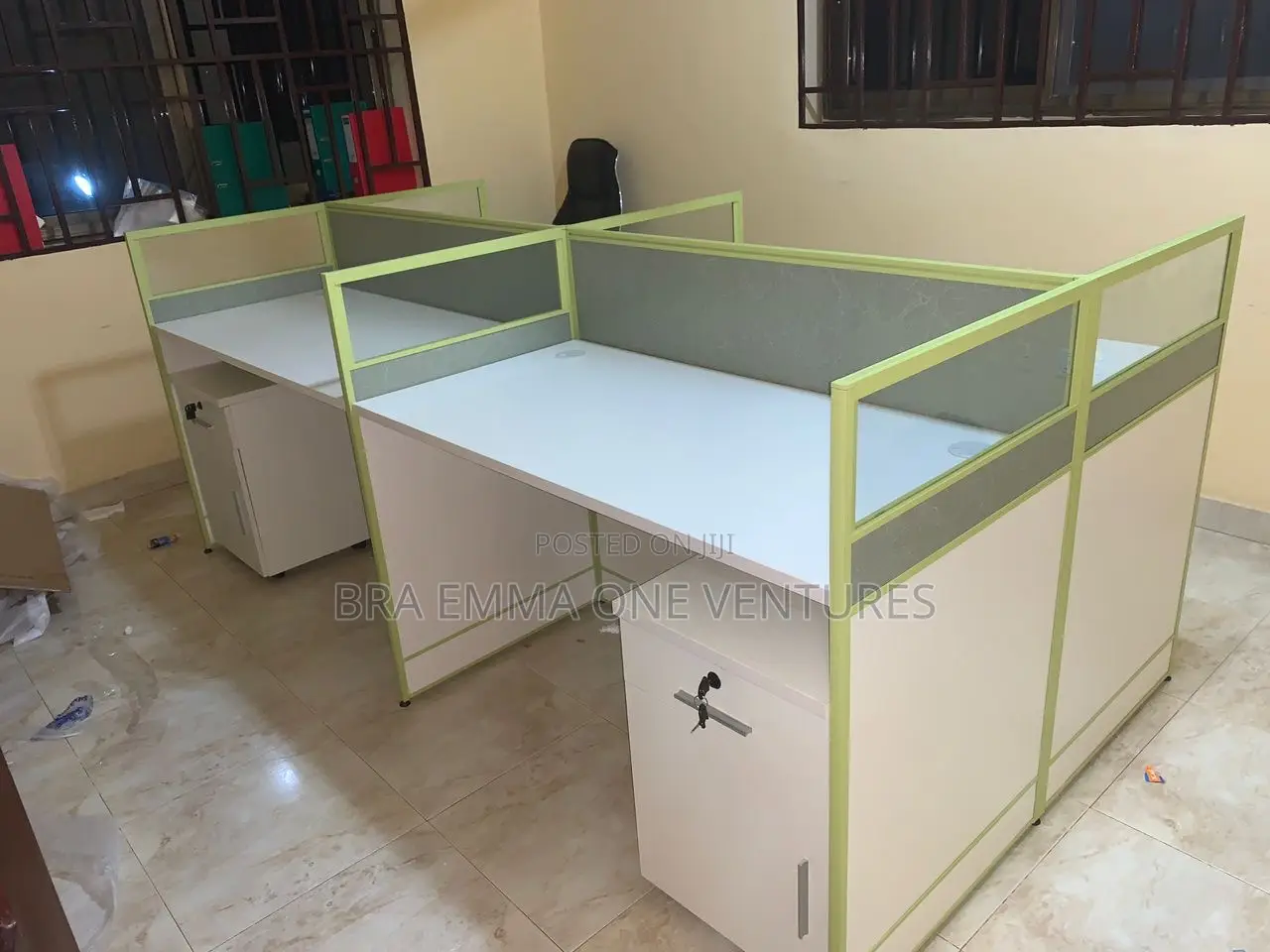 Very Durable 4in1 Workstation