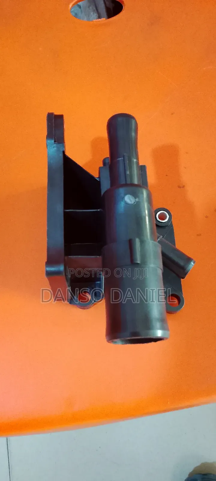 Ford Escape/Focus 2.5 Thermostat Housing