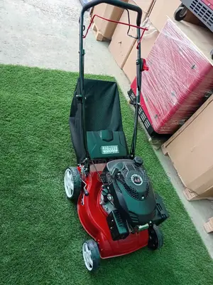 Long Lasting Gasoline Lawn Mower