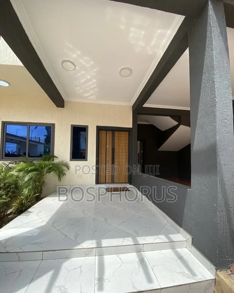 3bdrm Apartment in Achimota for rent